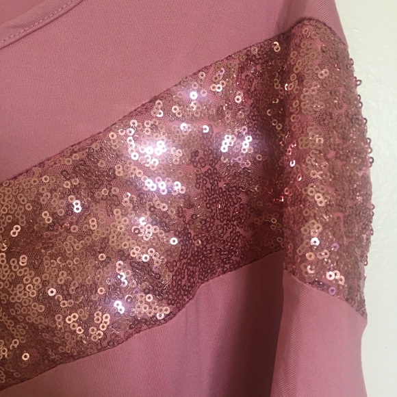 Sequin Stretch Top - Picture 2 of 4